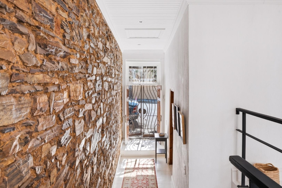 2 Bedroom Property for Sale in Bo Kaap Western Cape